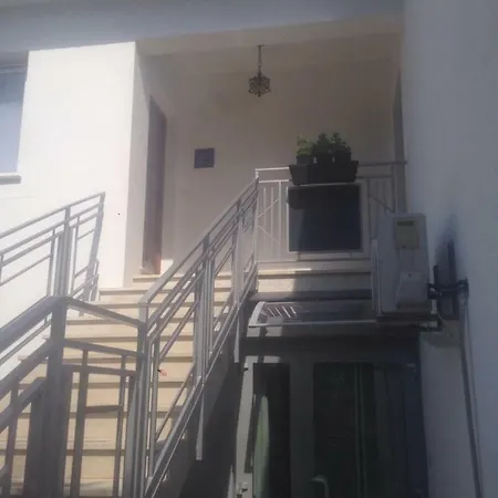 Apartman Krista Tinjan