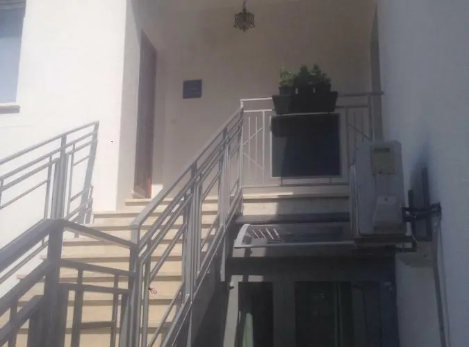 Apartman Krista Tinjan